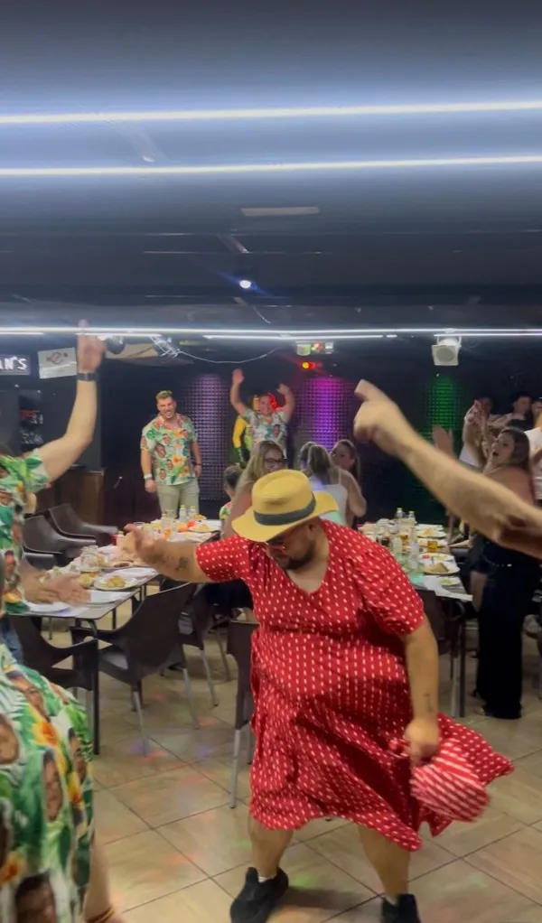 Fiesta en Benidorm con Mandanga